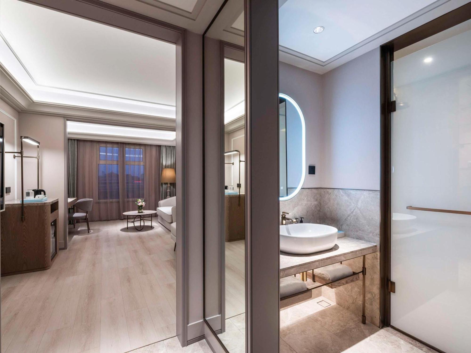 Mercure Shanghai Jinqiao Екстер'єр фото